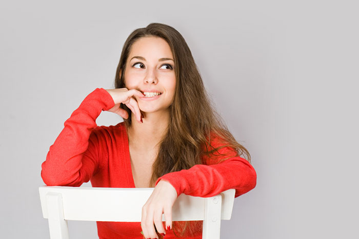 signs that a girl likes you