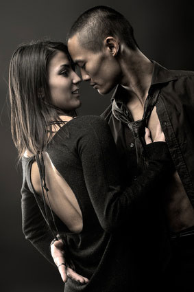 How to Dance with a Girl and TURN HER ON Girls Chase girlfriend 283x425 pic How to Dance with a Girl and TURN HER ON Girls Chase
