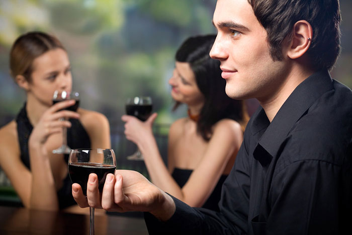 Tandem Hunting Picking Up Girls for Threesomes with Your Girlfriend Girls Chase wife 700x469 image Tandem Hunting Picking Up Girls for Threesomes with Your Girlfriend Girls Chase picture