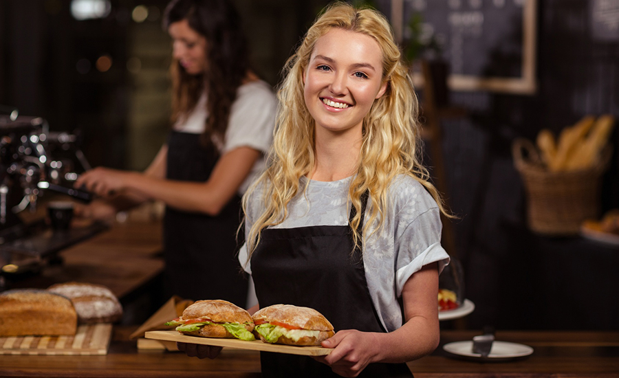 4 Ways to Pick Up a Waitress Girls Chase