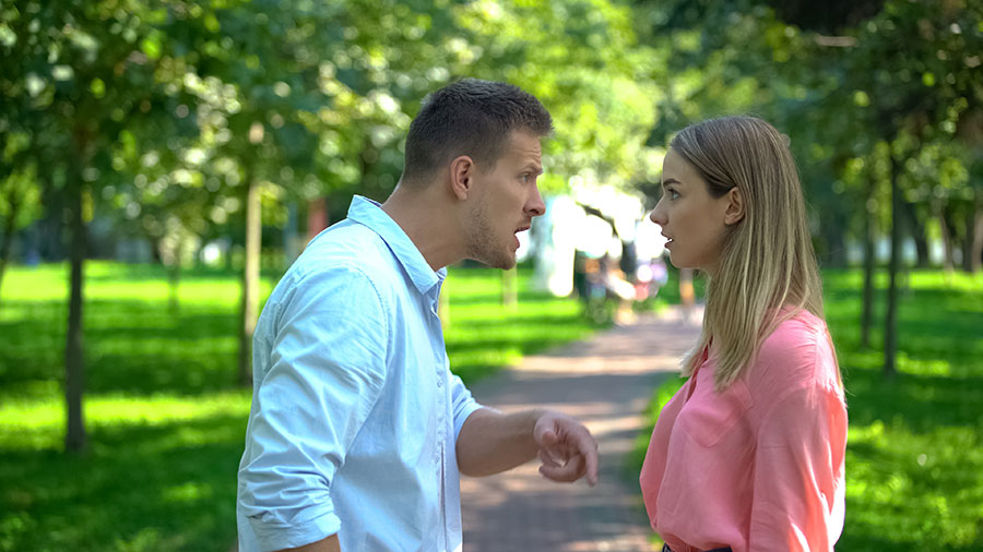 What to Do When Girls Pull Away (and Seem to Lose Interest) Girls Chase