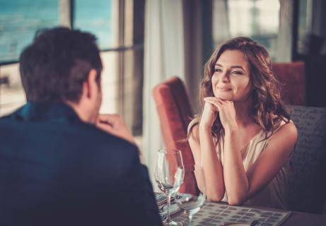 how to compliment a girl