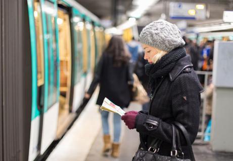 meet women on the subway