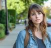 show interest in girls without chasing